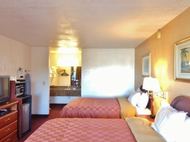 Travel Inn & Suite Springerville Habitación foto